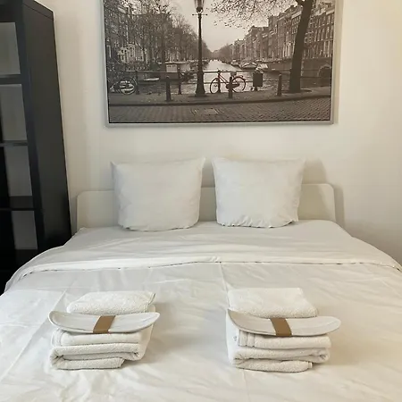 Maison Le Bac Apartment *